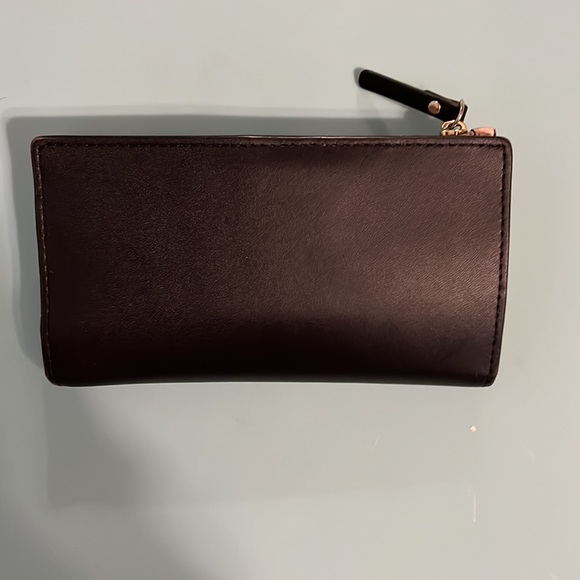 Kate Spade wallet - Picture 2 of 6